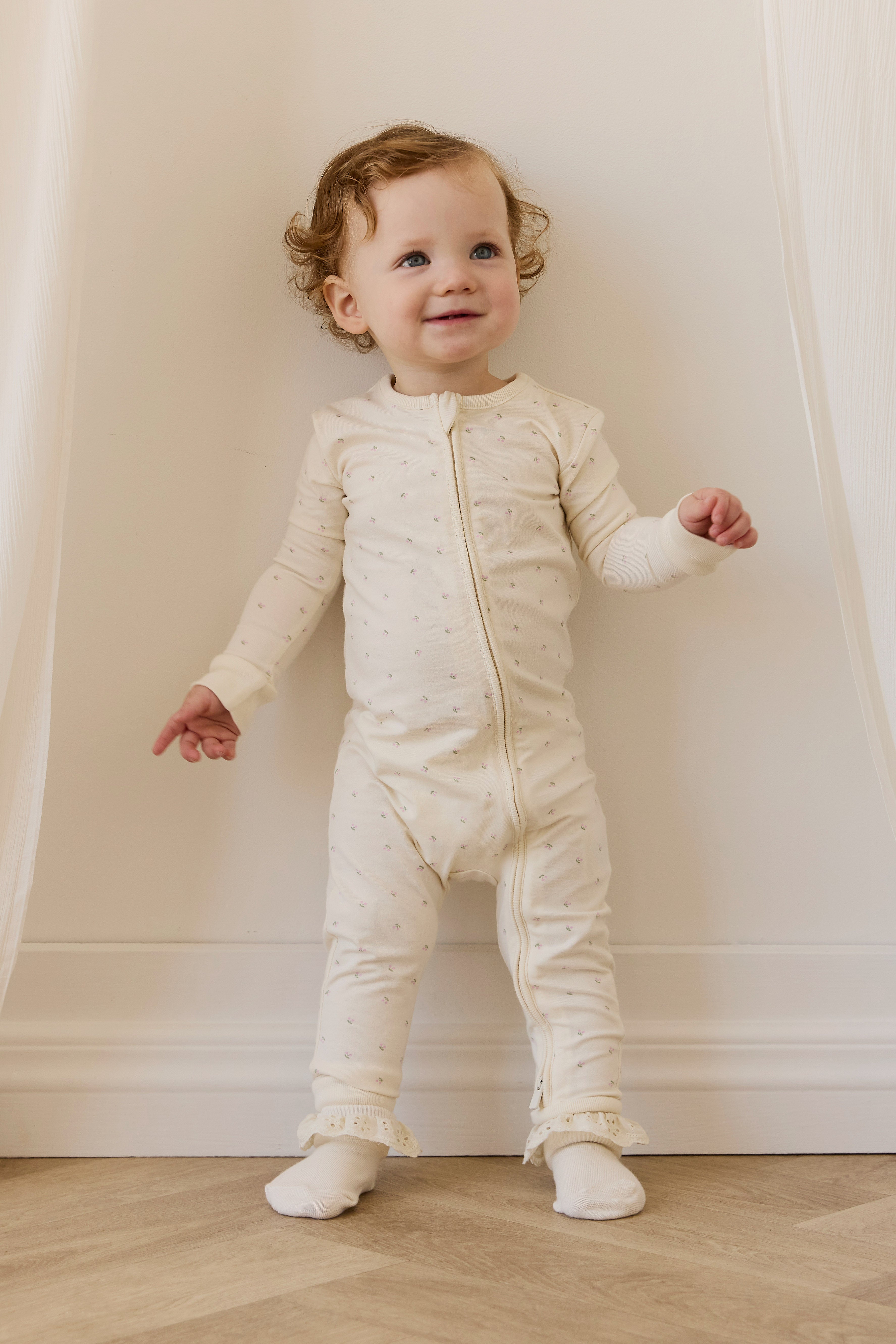 Combinaison en coton biologique à imprimé cerises Sweet Cream, avec fermeture éclair sur le devant et poignets côtelés, pour dormir et jouer, 0–3 ans