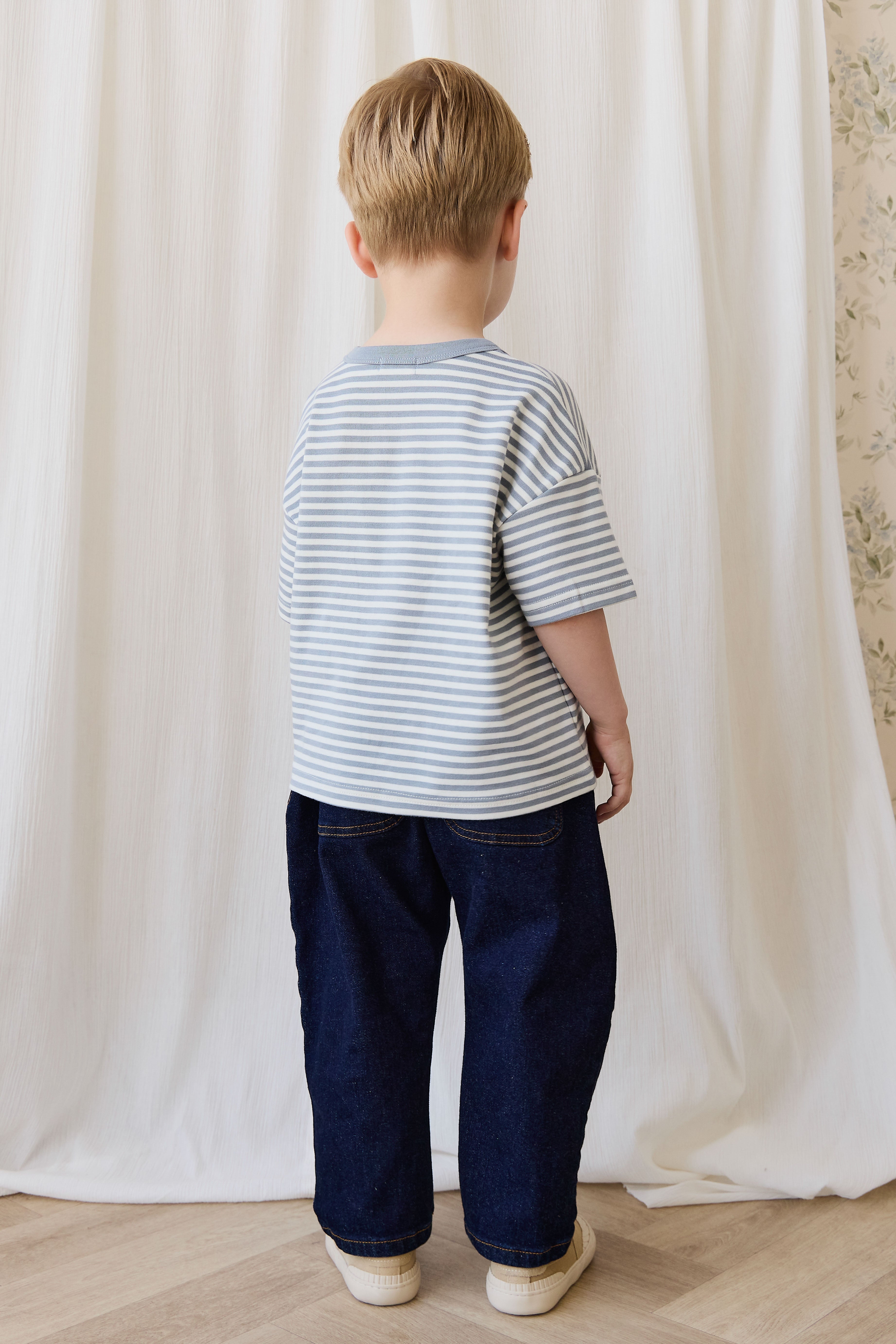Pantalon fuselé décontracté en jean indigo coton avec taille élastique et poches fonctionnelles pour enfants 6M–8A
