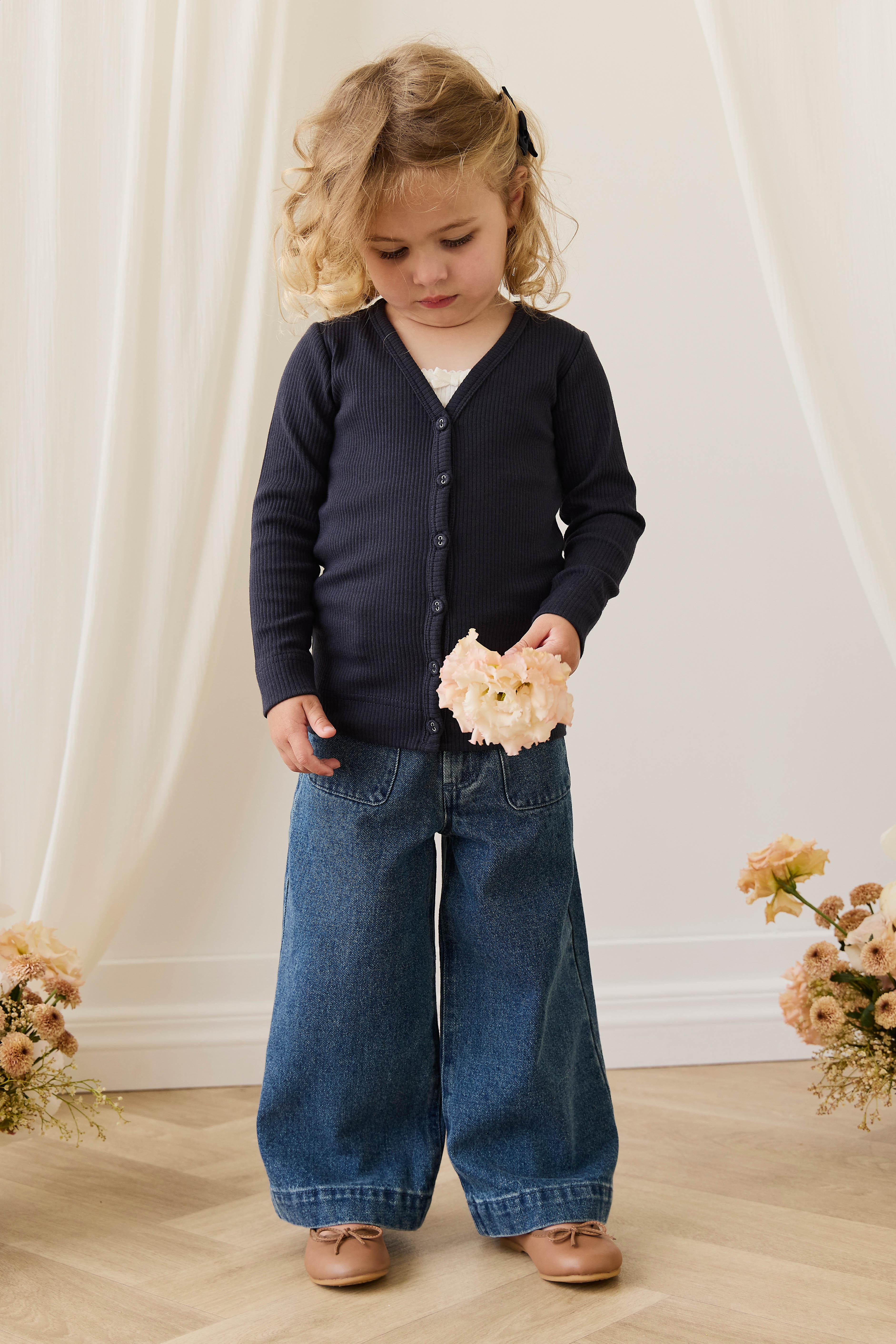 Gilet classique marine en maille côtelée de coton-modal biologique avec boutons pour superposition Filles 0M–10A