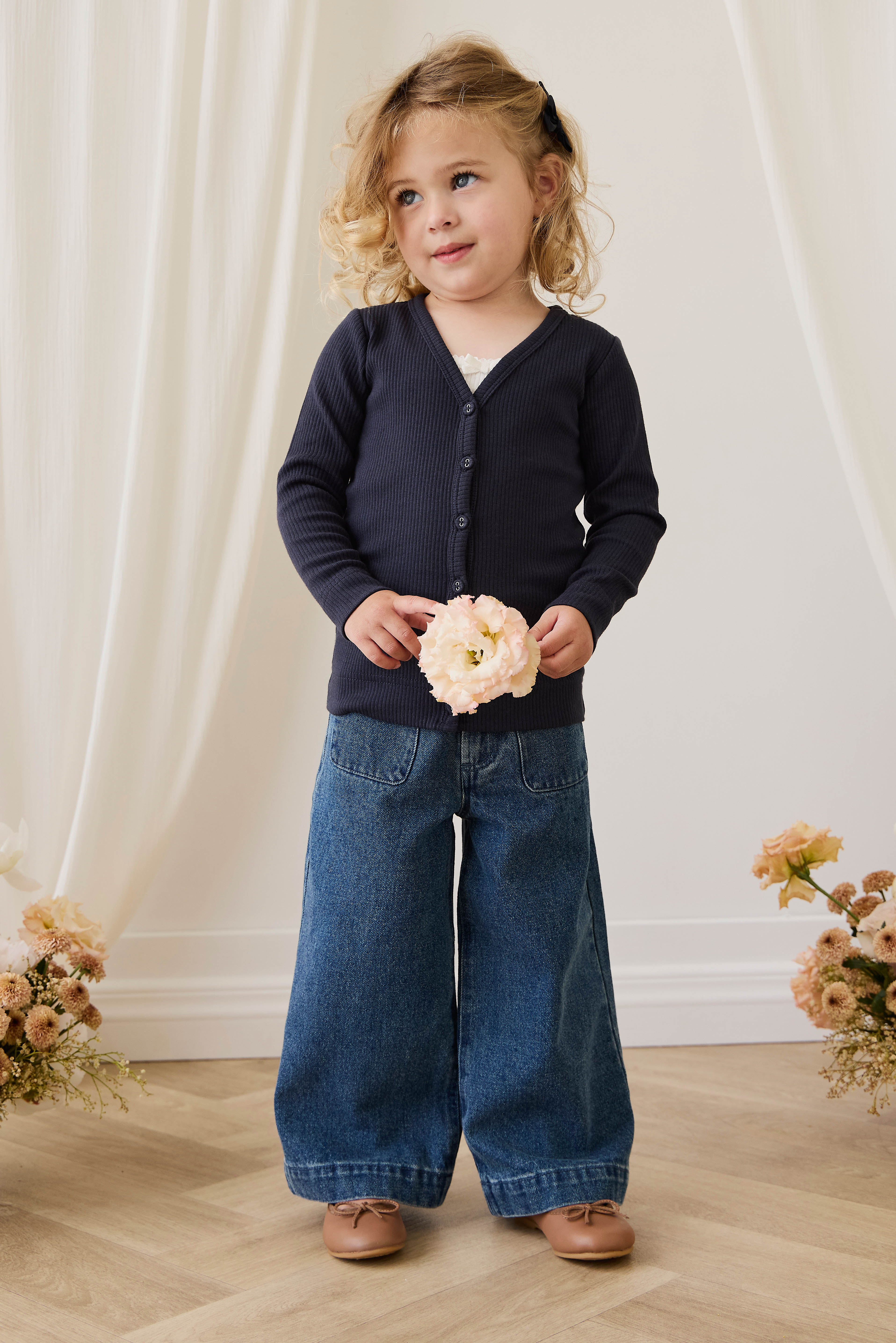 Gilet classique marine en maille côtelée de coton-modal biologique avec boutons pour superposition Filles 0M–10A