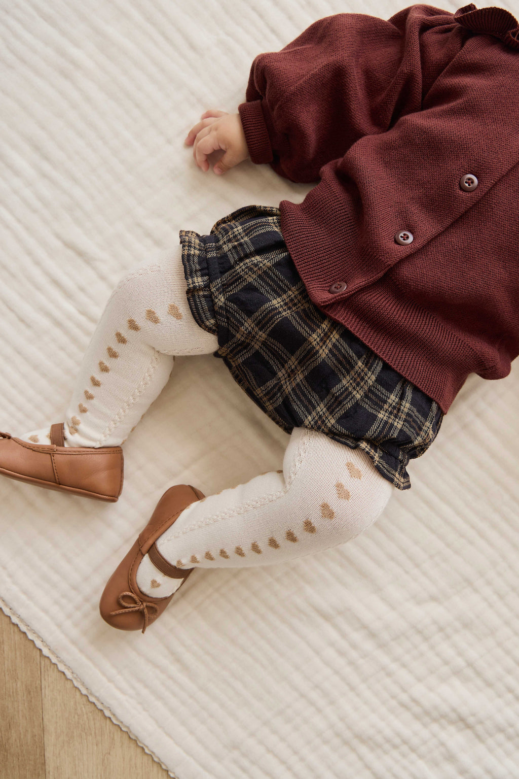 Bloomer à volants en coton biologique à carreaux classiques couleur Terre de sous-bois avec taille élastique pour bébés de 0 à 3 ans
