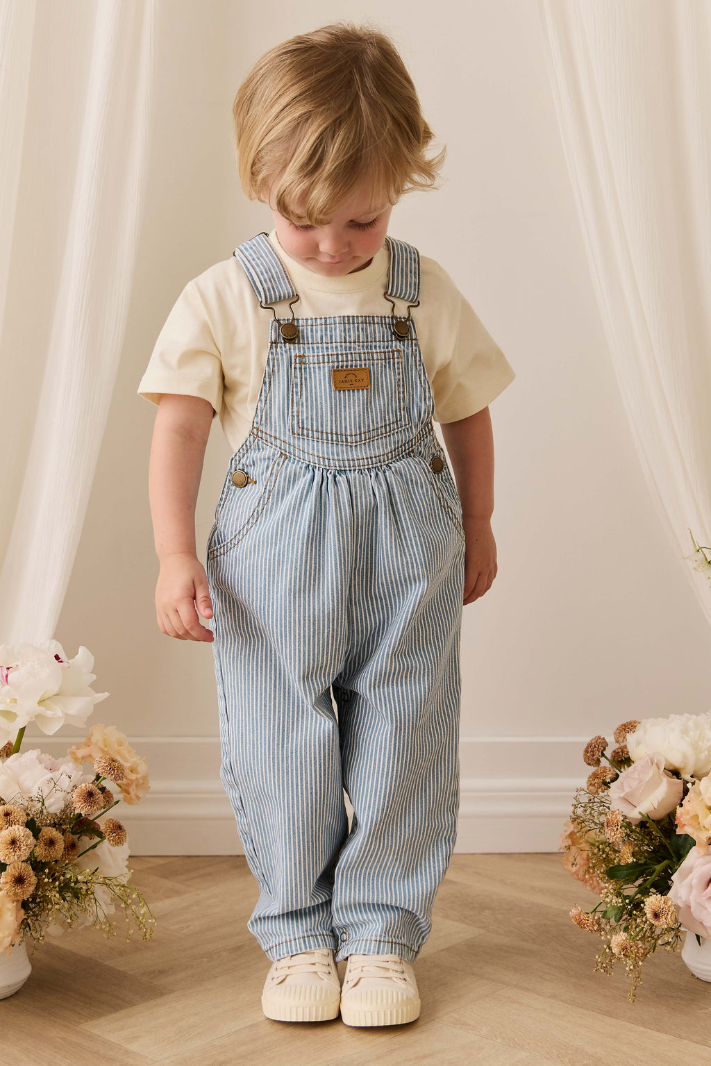 Salopette classique à rayures de Noël en mélange de coton avec bretelles réglables et boutons-pression pour enfants de 6 mois à 8 ans