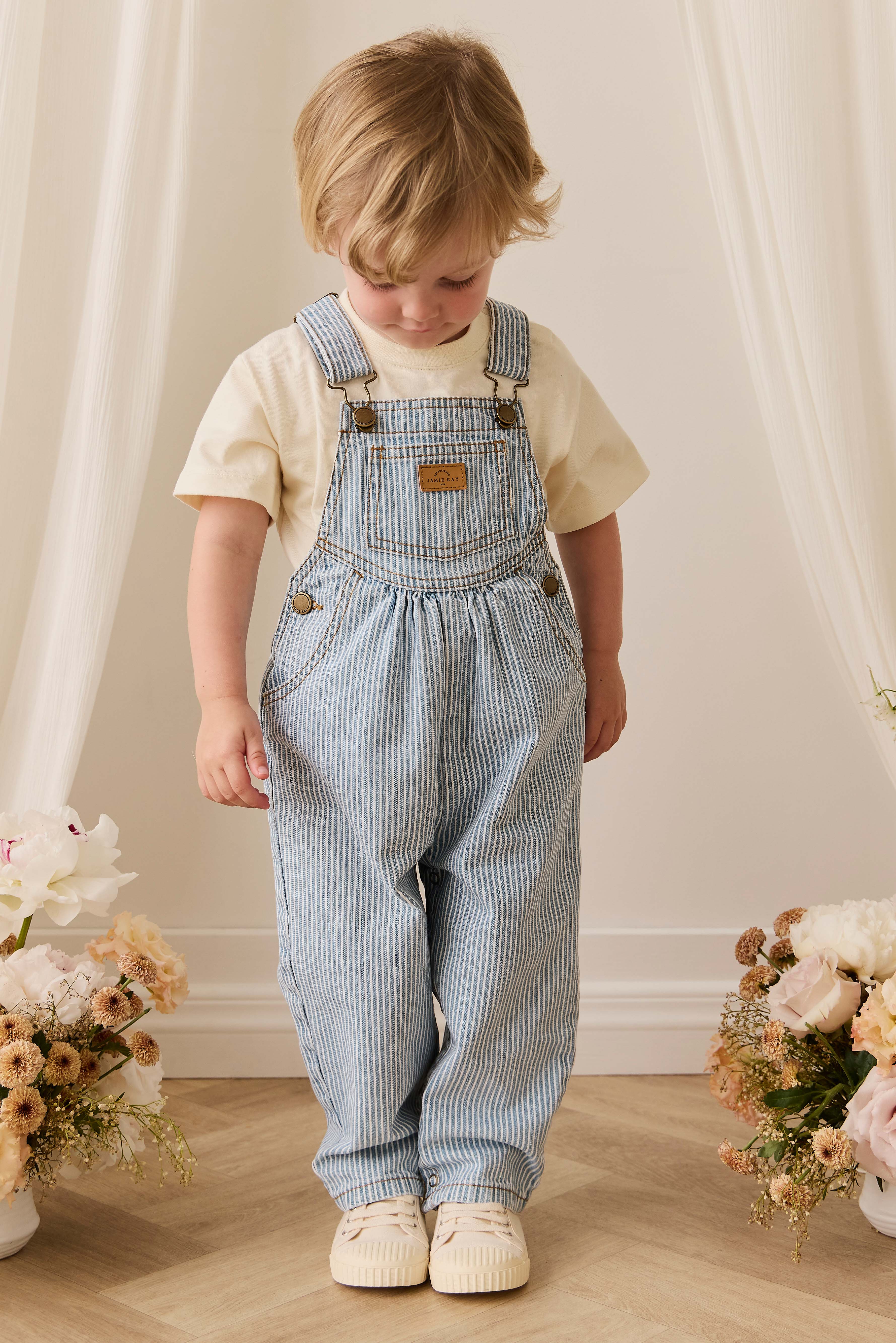 Salopette classique à rayures de Noël en mélange de coton avec bretelles réglables et boutons-pression pour enfants de 6 mois à 8 ans