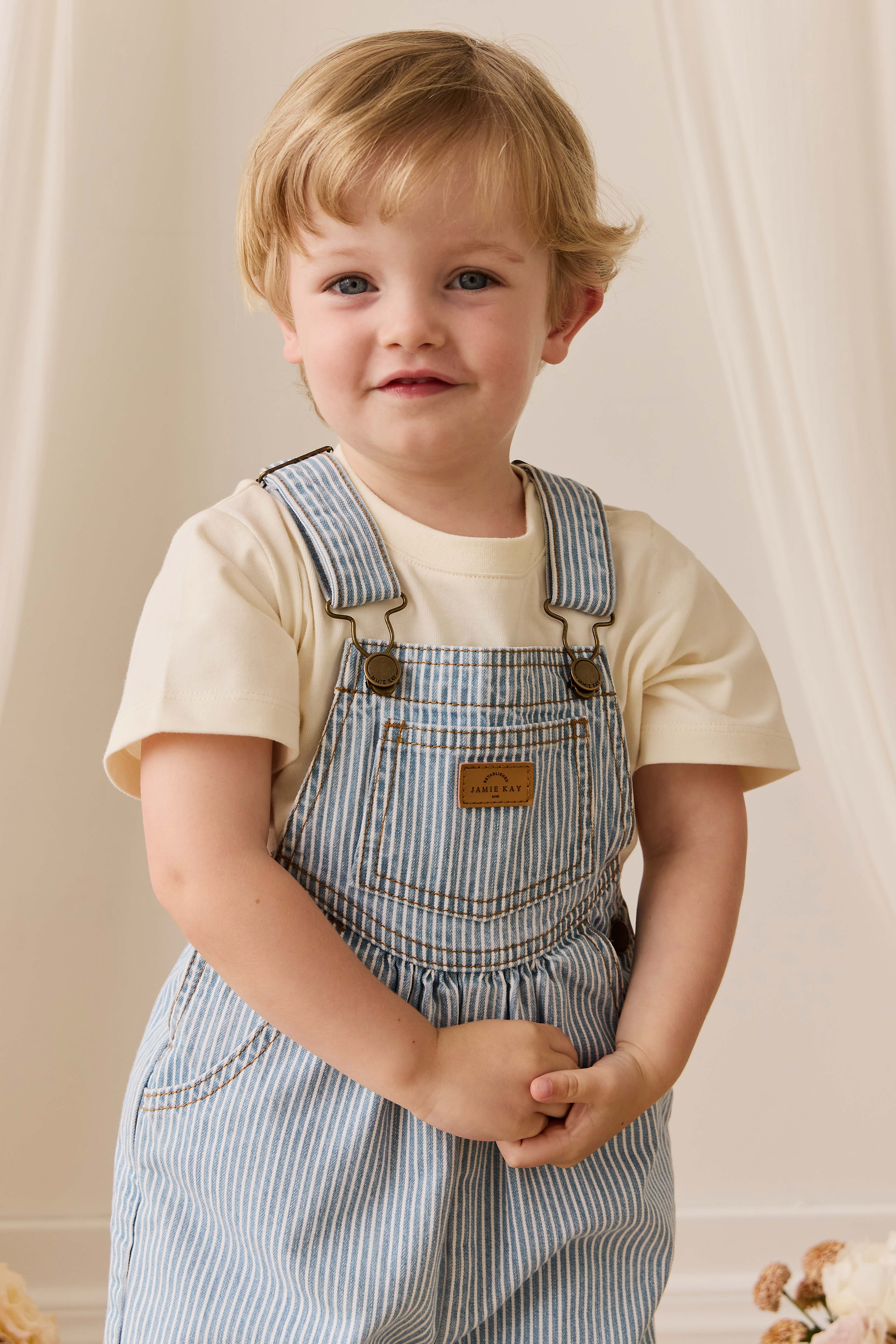 Salopette classique à rayures de Noël en mélange de coton avec bretelles réglables et boutons-pression pour enfants de 6 mois à 8 ans