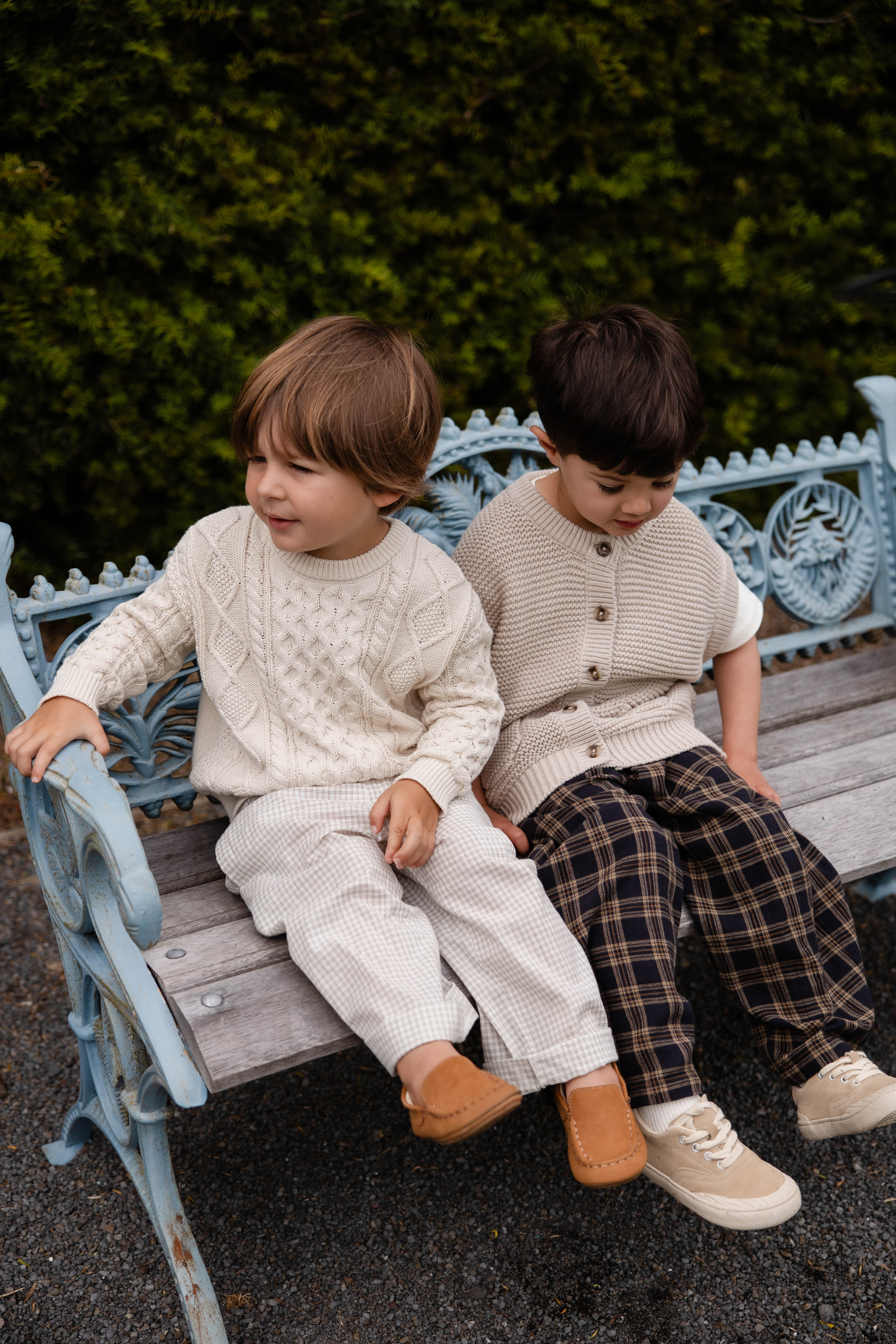 Pantalon décontracté intemporel à carreaux double fenêtre en pacane et coton biologique avec ceinture pour enfants de 6 mois à 8 ans