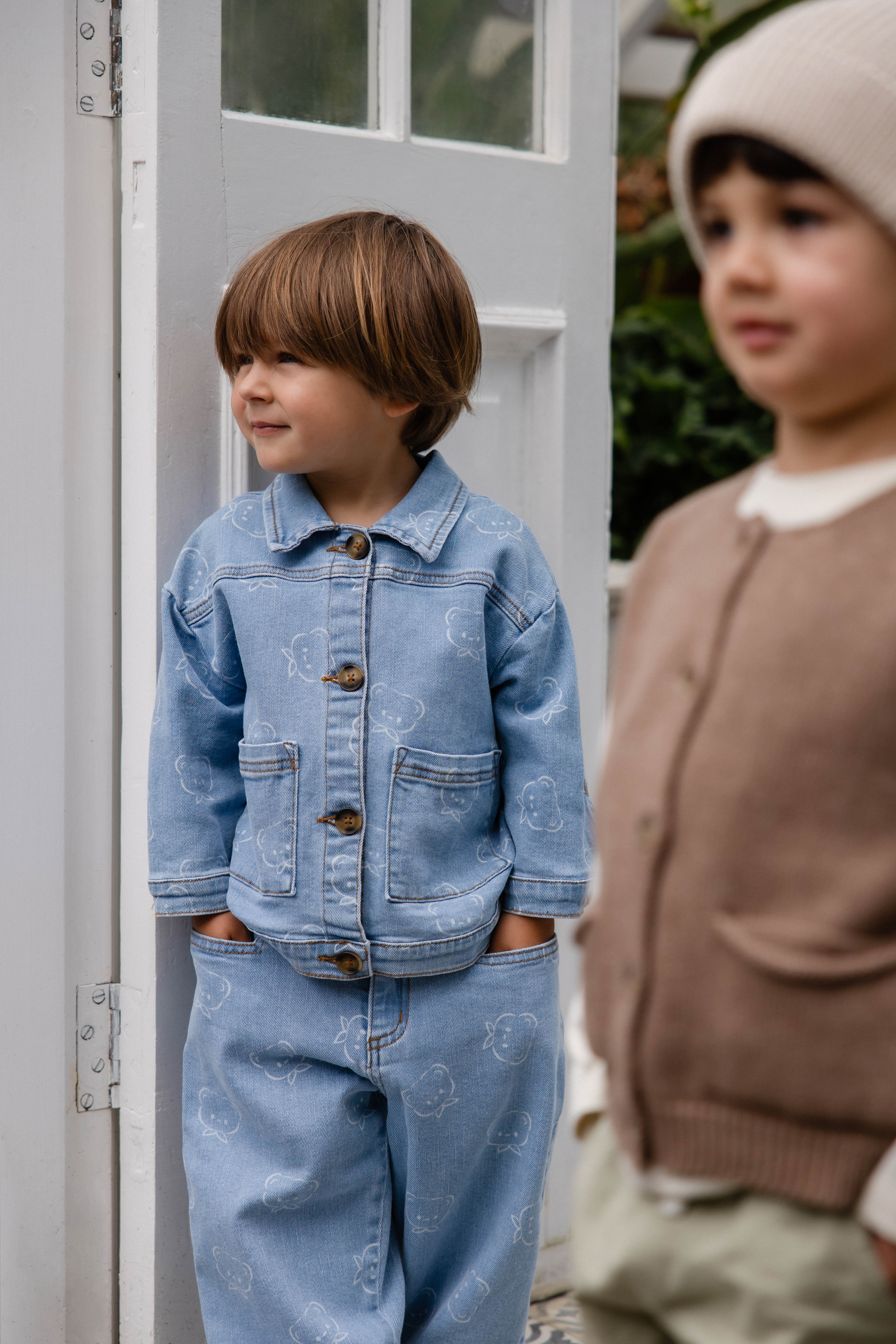 Veste classique en mélange de coton à rayures pour les fêtes, avec boutonnage sur le devant et coupe décontractée pour un look superposé au quotidien, tailles 6 mois à 8 ans